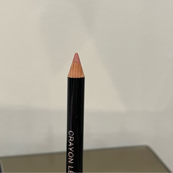 🚫sold on 3b@y🚫Givenchy 10 Beige Mousseline Lip Liner Light Nude Pink Beige - Picture 5 of 9